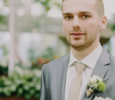 groom